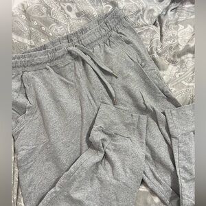 Women’s joggers